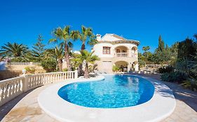 Villa Devis - Plusholidays